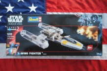 images/productimages/small/Y-WING FIGHTER Star Wars Revell 06699 voor.jpg